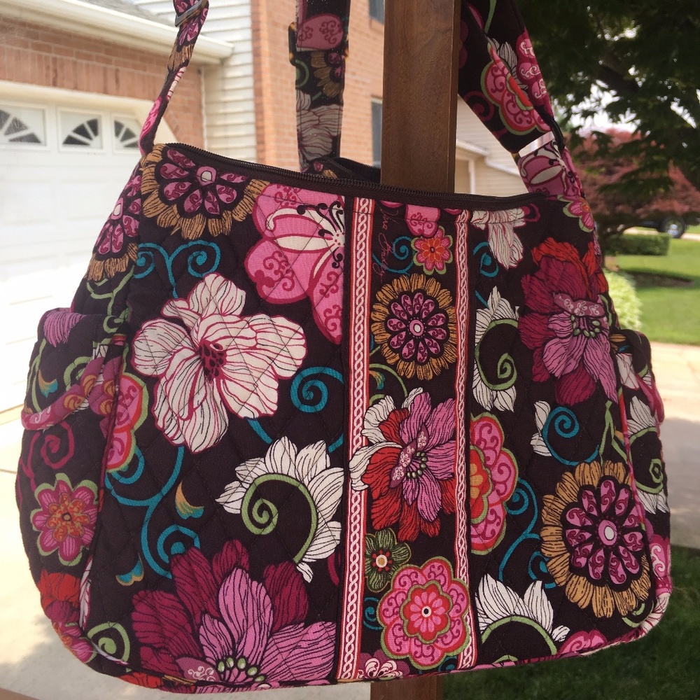 Vera Bradley retired Mod Pink print crossbody